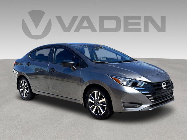 2020 Nissan Versa SV