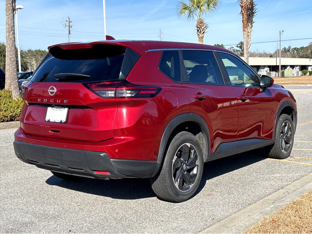 2025 Nissan Rogue SV