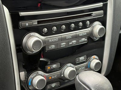 2017 Nissan Pathfinder SV