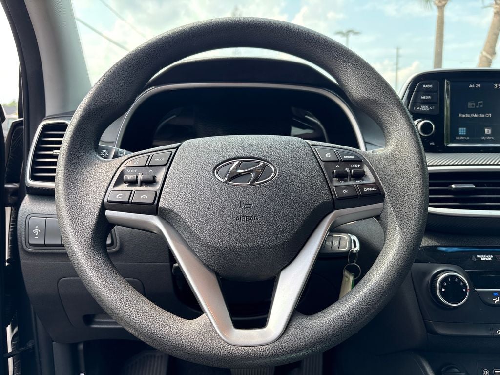 2021 Hyundai TUCSON SE