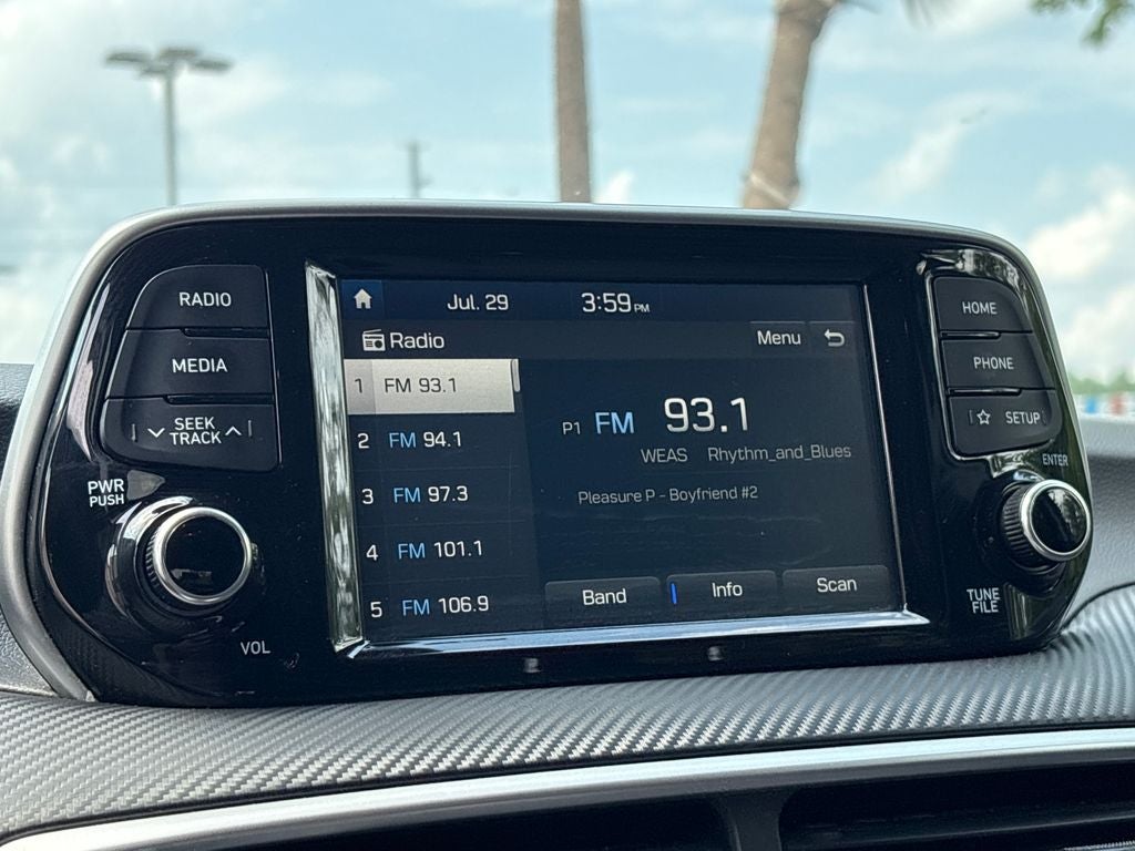 2021 Hyundai TUCSON SE