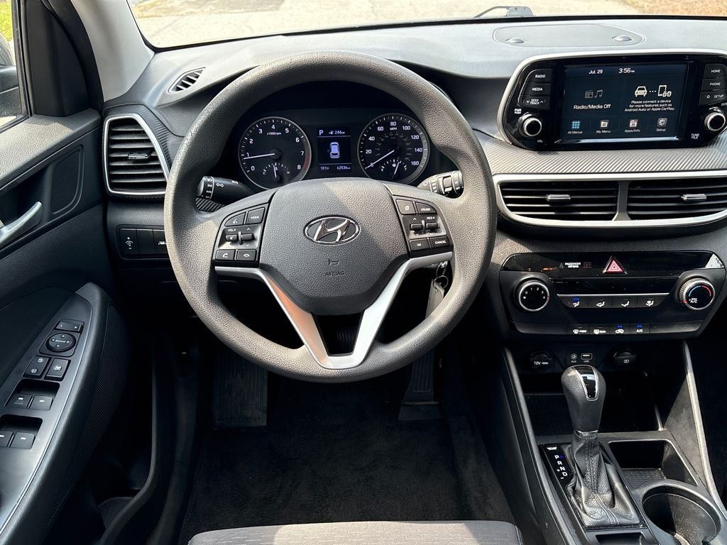2021 Hyundai TUCSON SE
