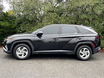 2022 Hyundai TUCSON SE