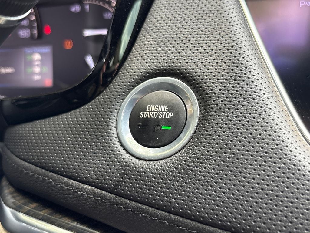 2017 Cadillac XT5 Base