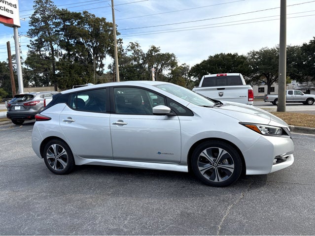 2019 Nissan LEAF SV