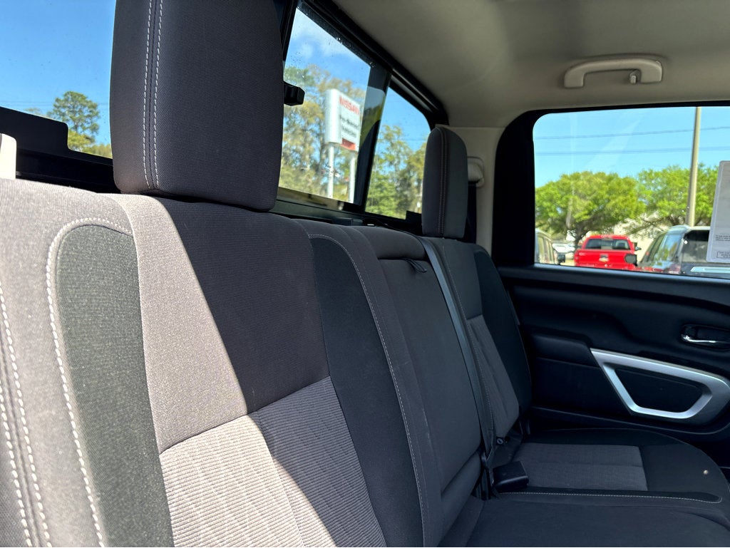 2024 Nissan Titan SV