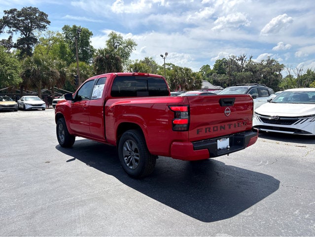 2025 Nissan Frontier SV