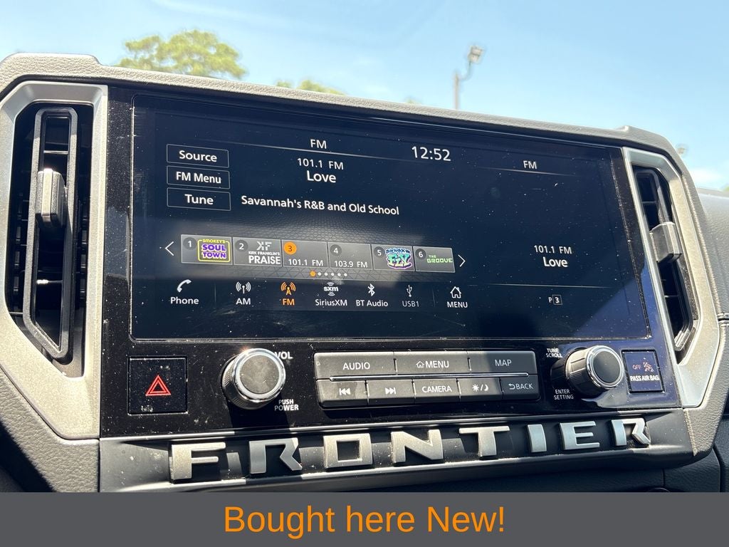 2025 Nissan Frontier SL