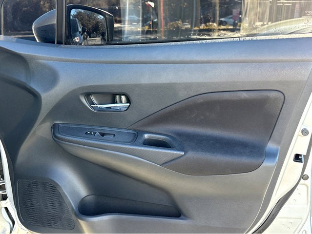 2022 Nissan Versa SV