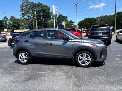 2024 Nissan Kicks S