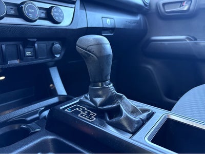2022 Toyota Tacoma 2WD SR