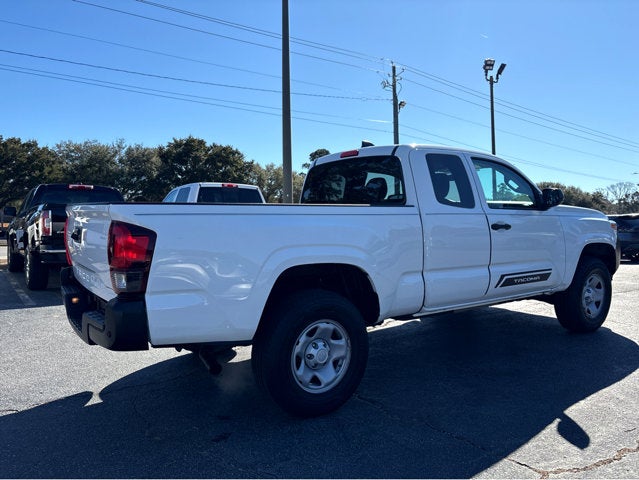 2022 Toyota Tacoma 2WD SR
