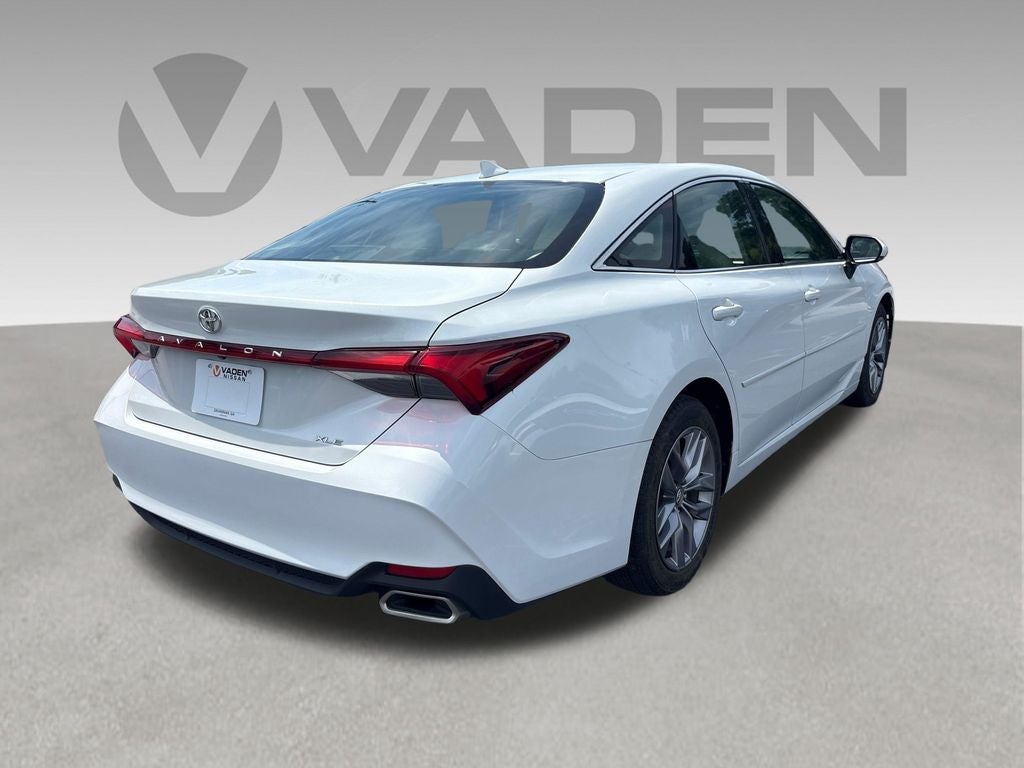2020 Toyota Avalon XLE