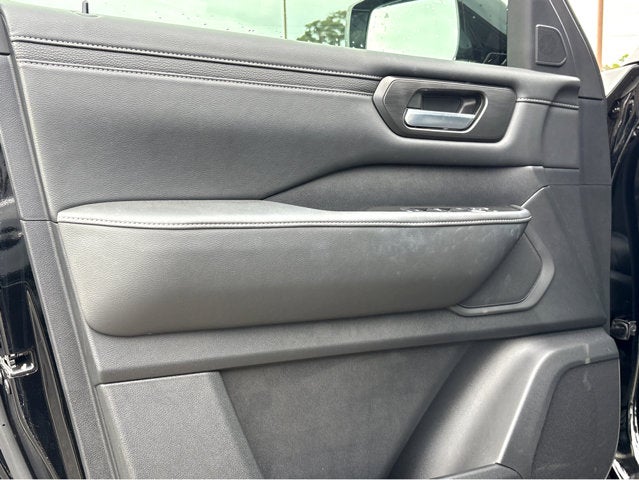 2026 Nissan Armada SV