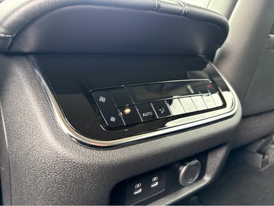 2026 Nissan Armada SV