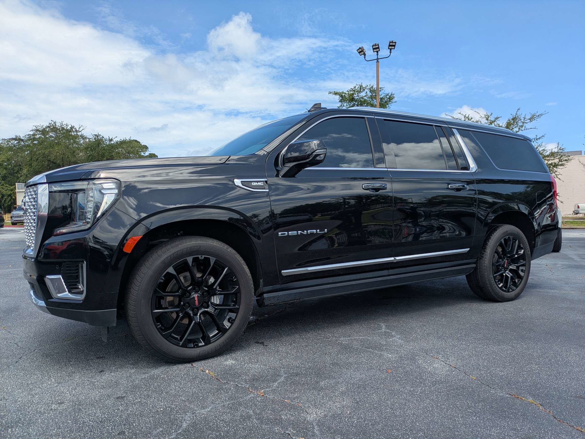 2022 GMC Yukon XL Denali