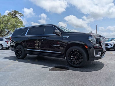 2022 GMC Yukon XL Denali