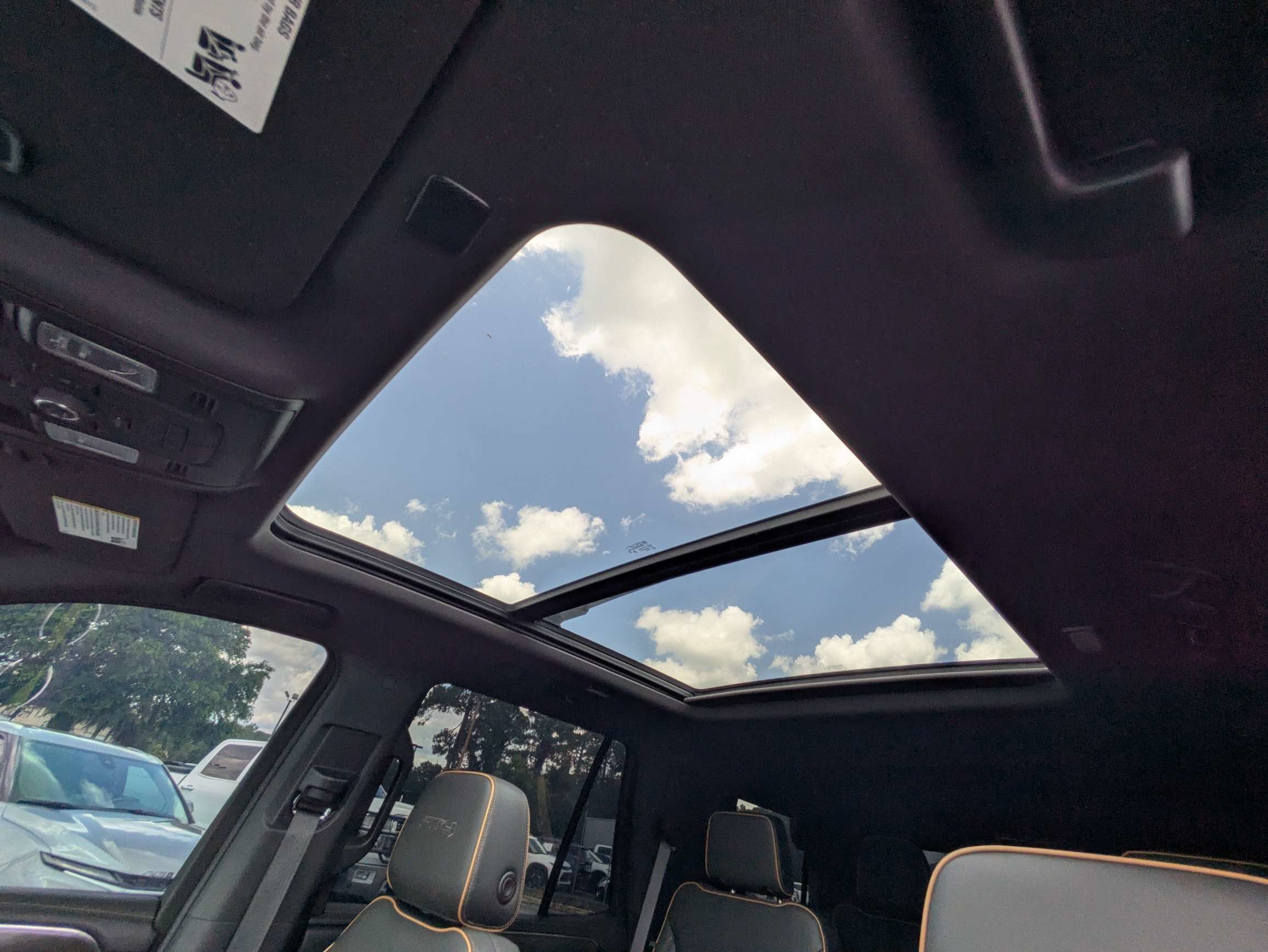 2023 GMC Yukon AT4