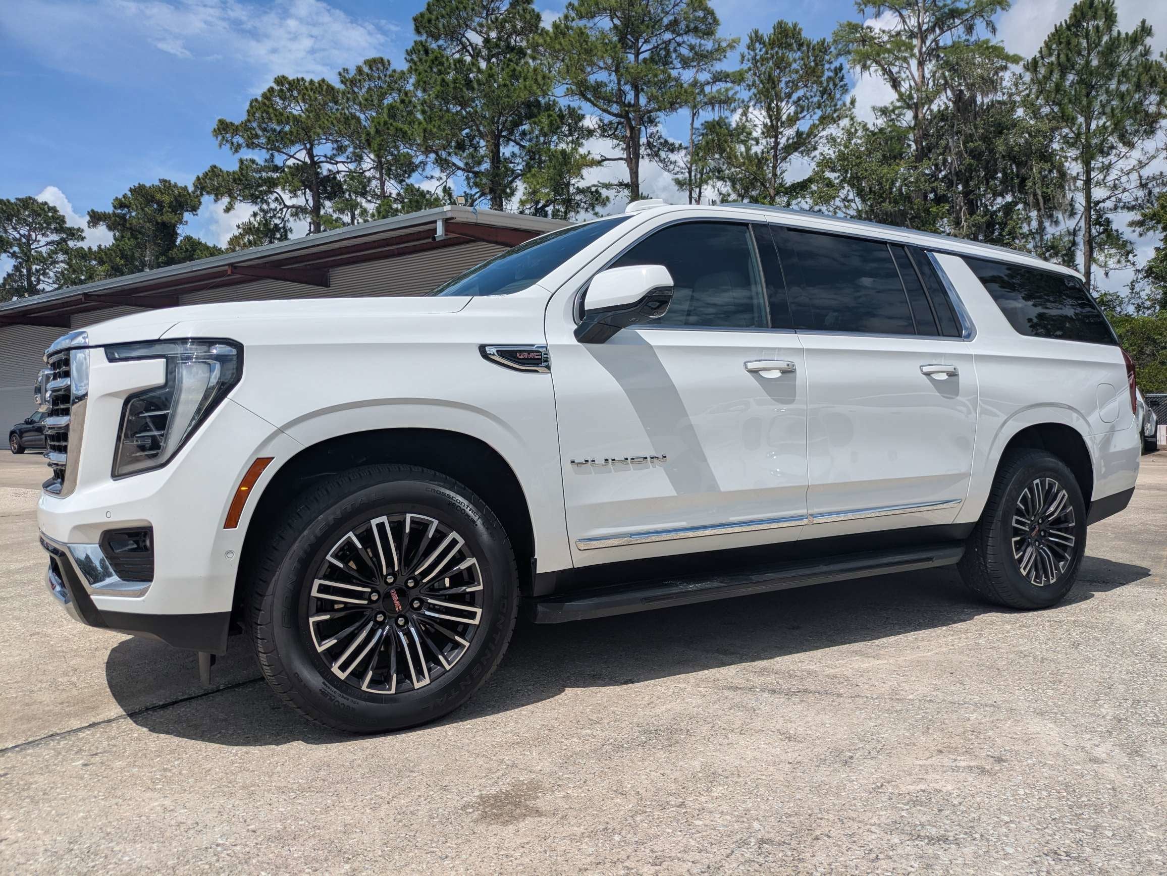 2025 GMC Yukon XL Elevation