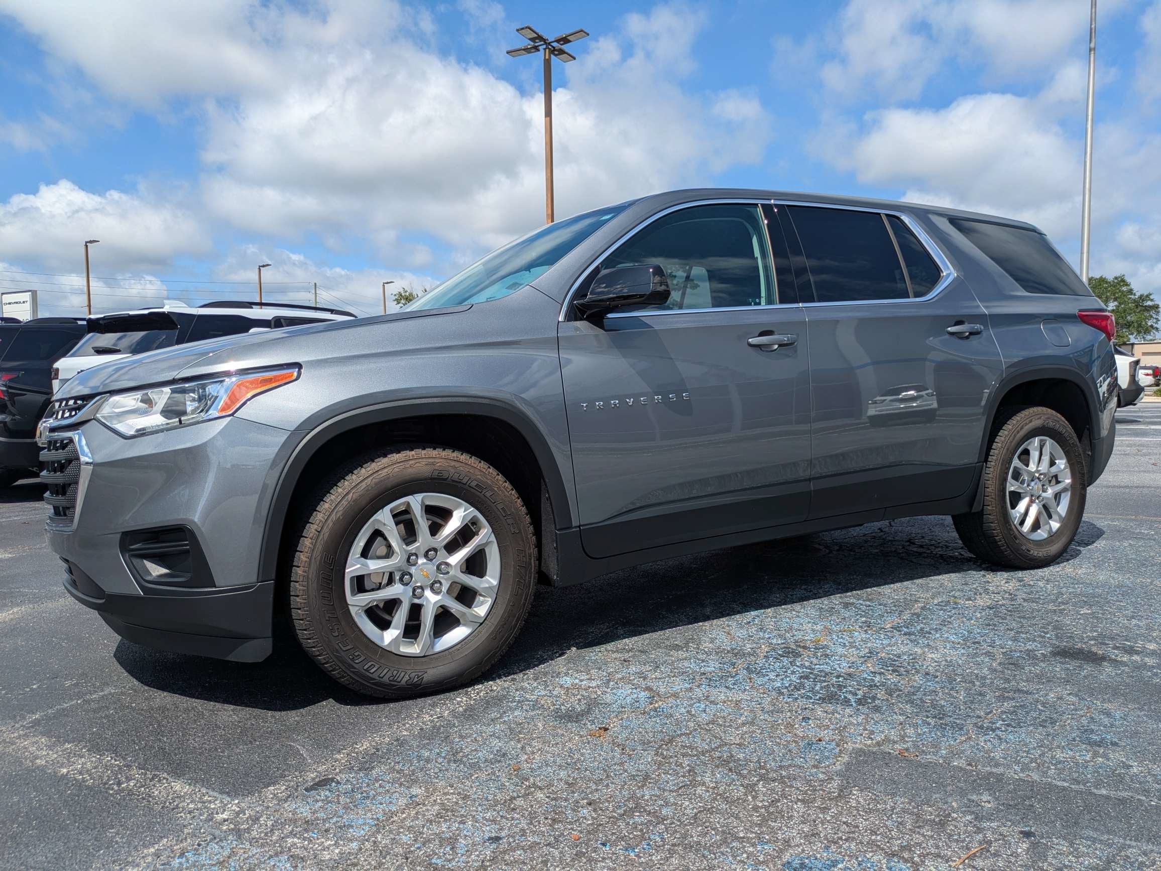2020 Chevrolet Traverse LS