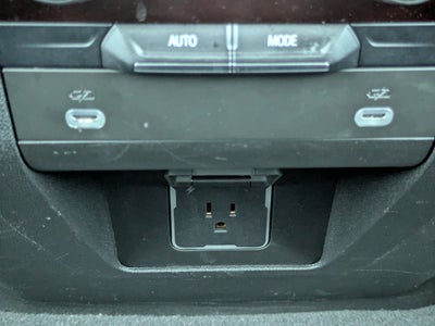 2023 Chevrolet Suburban LS