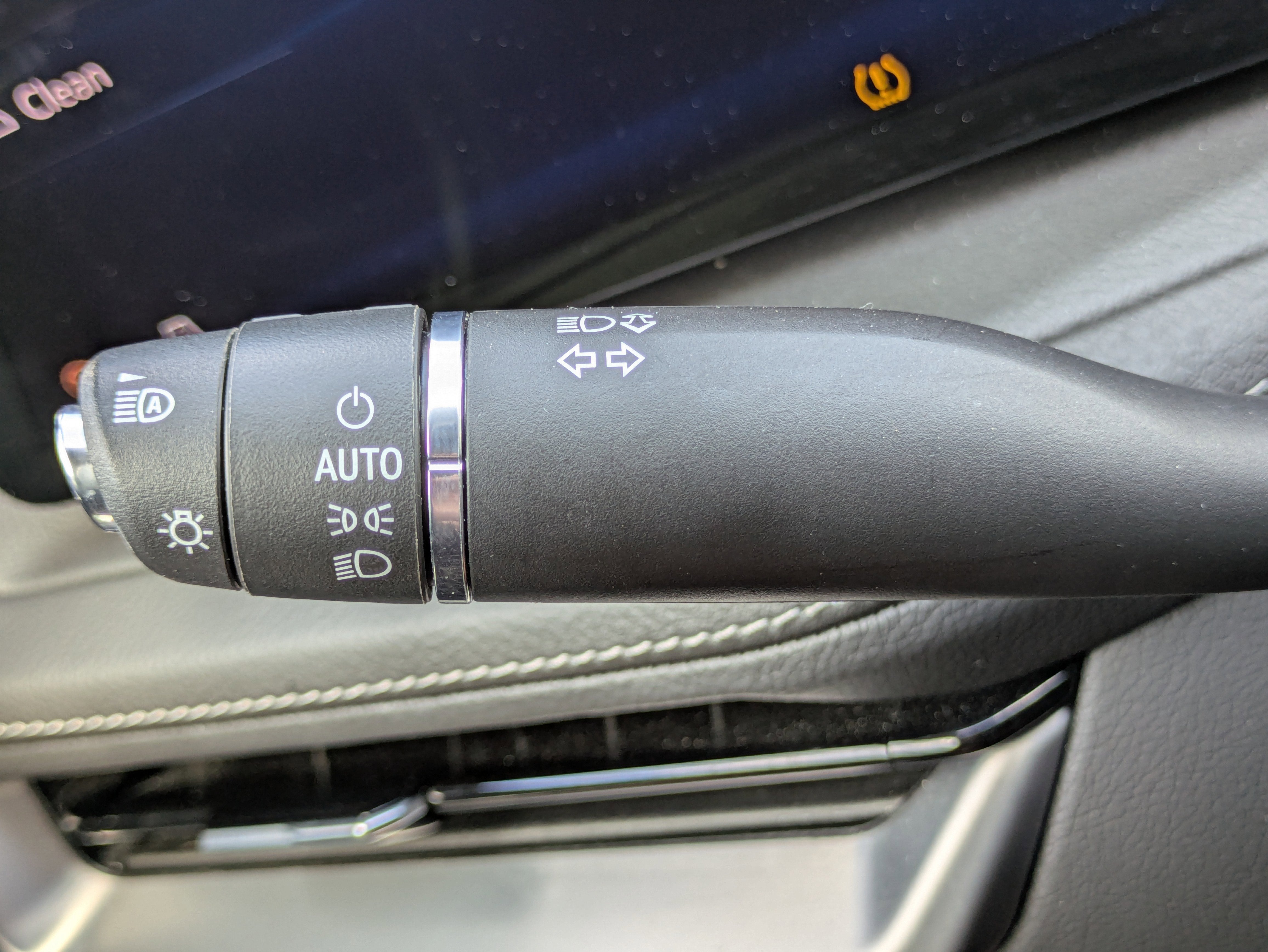 2024 Cadillac XT4 AWD Premium Luxury