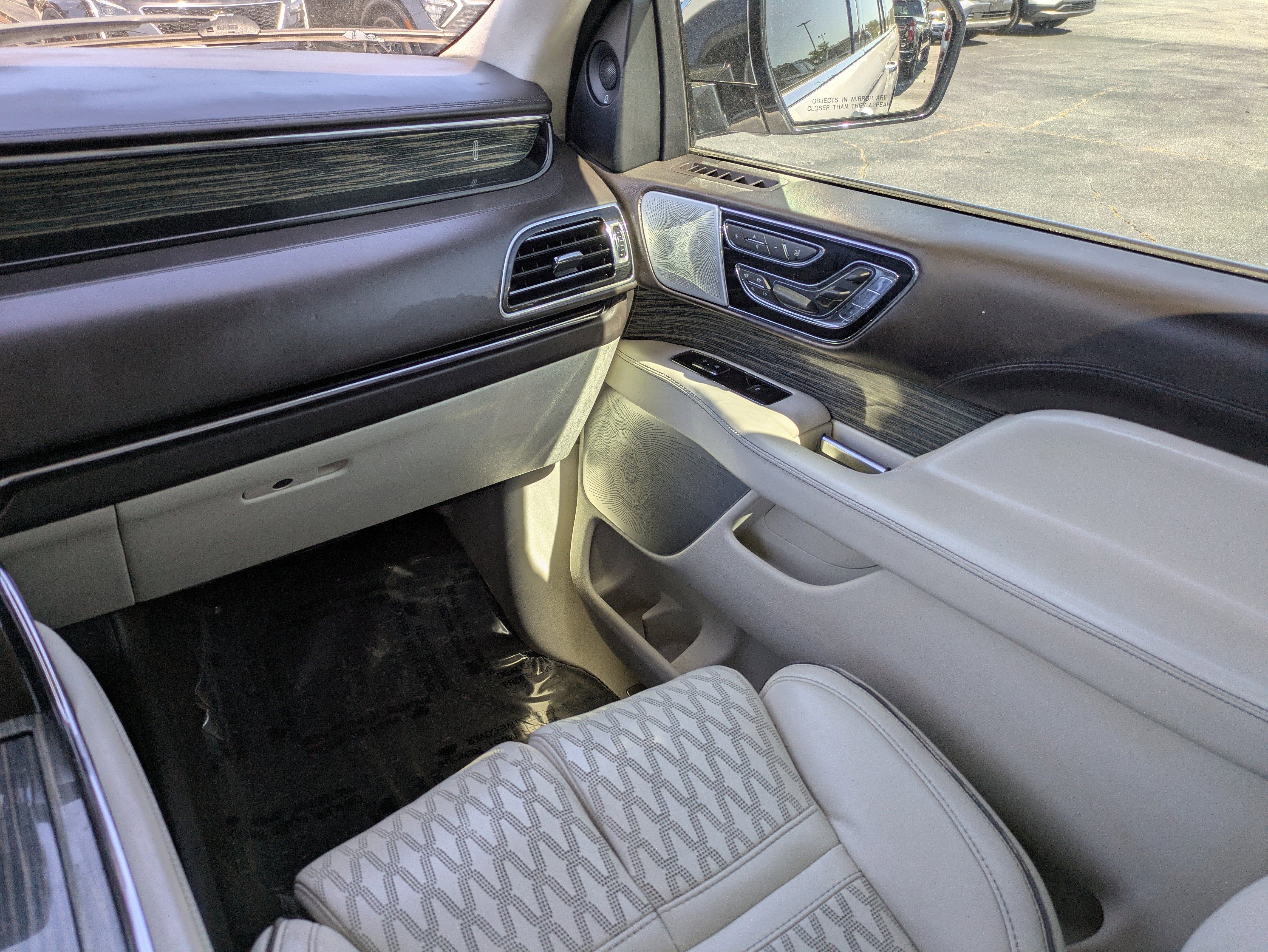 2019 Lincoln Navigator L Black Label