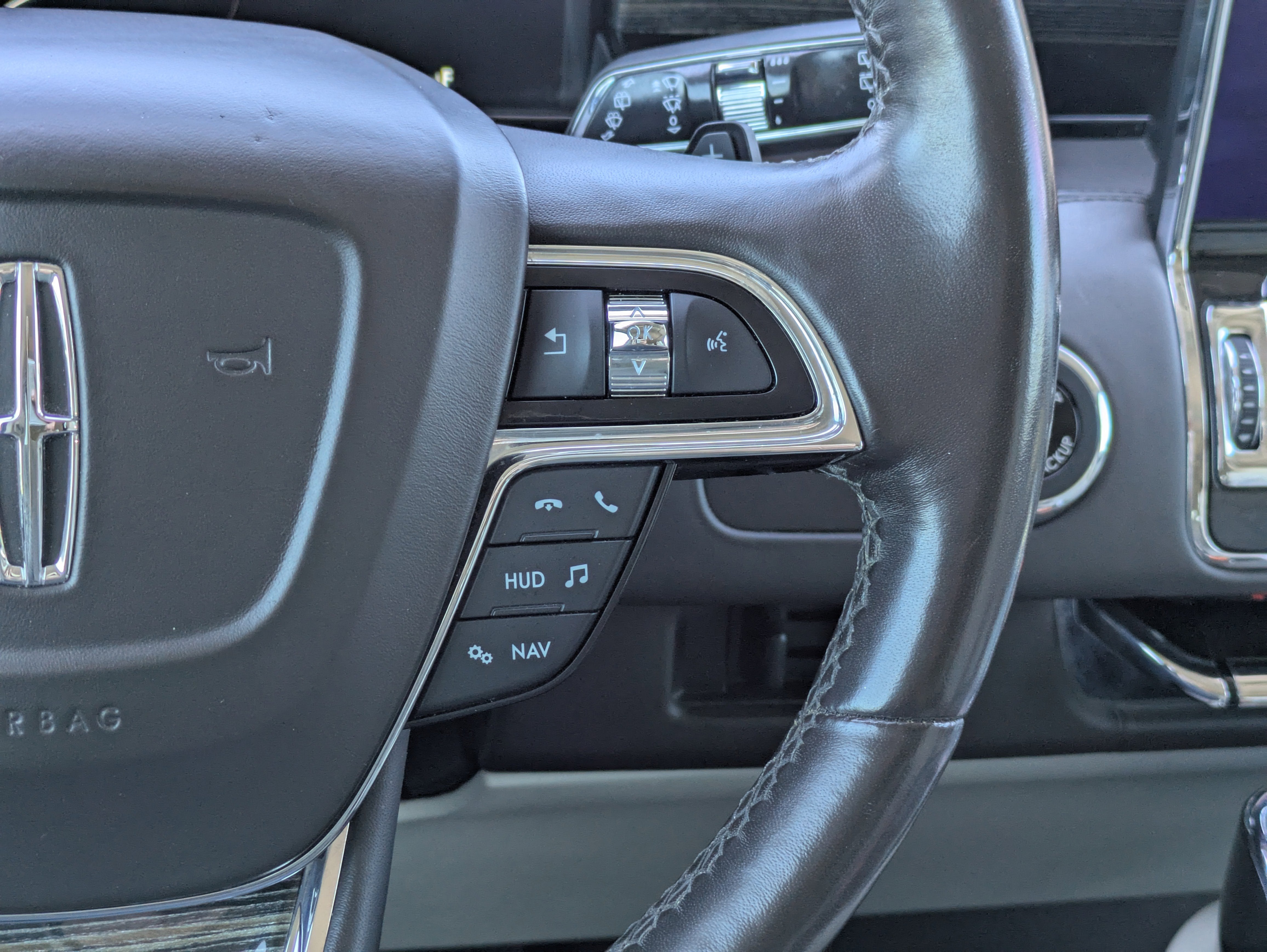 2019 Lincoln Navigator L Black Label
