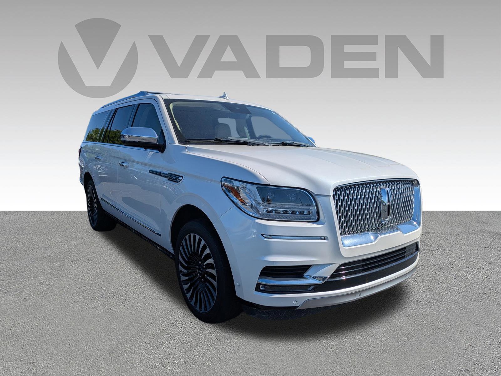 2019 Lincoln Navigator L Black Label