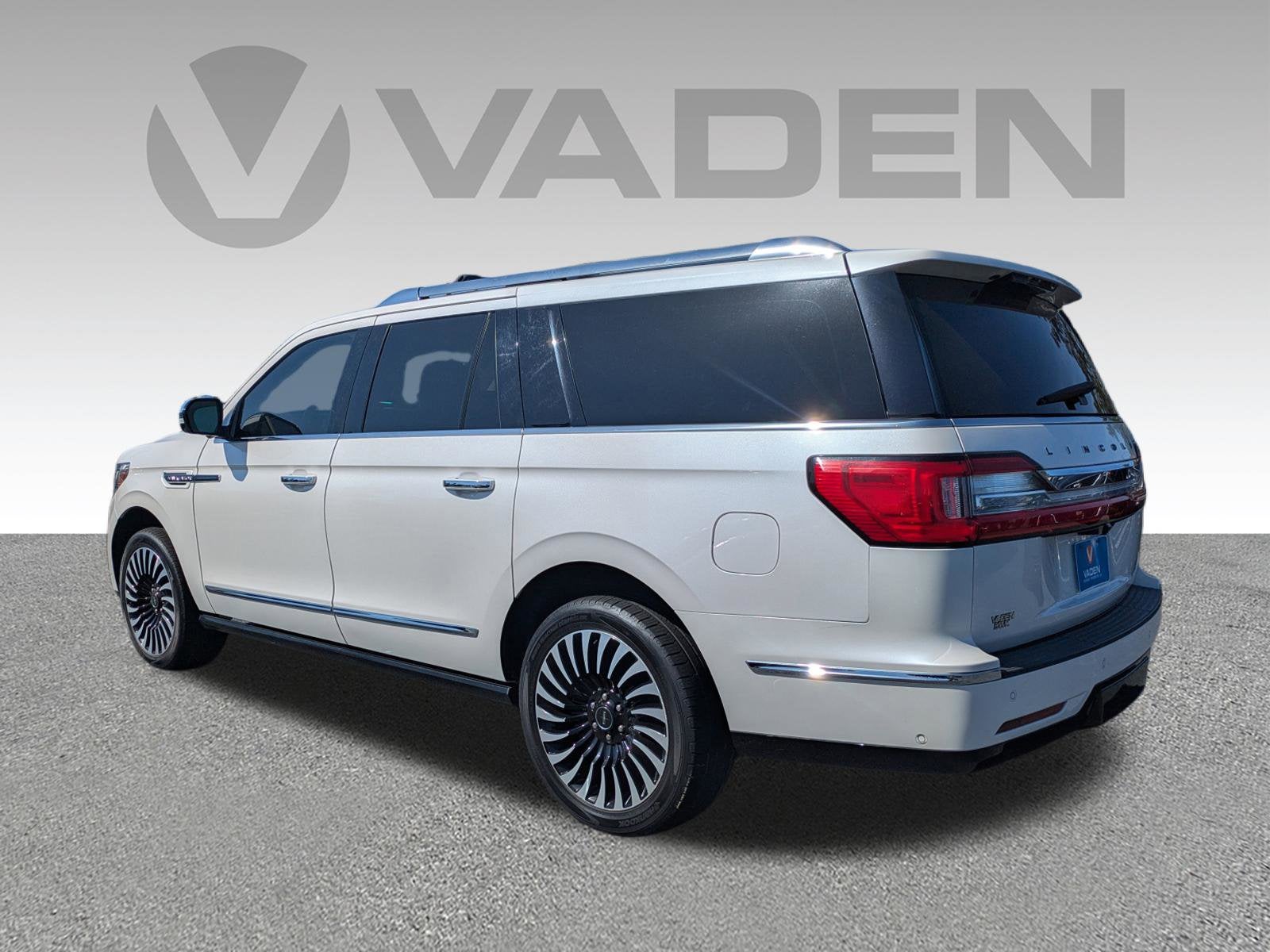 2019 Lincoln Navigator L Black Label