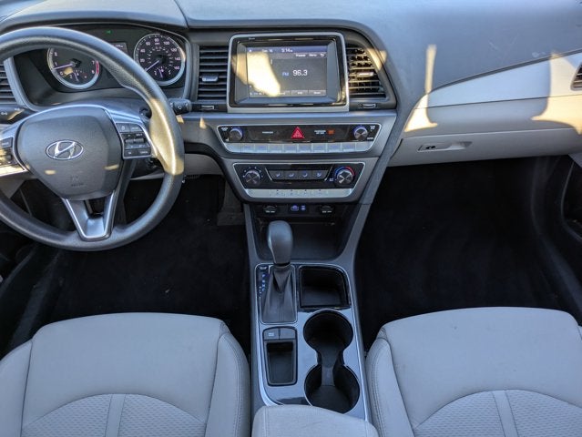2018 Hyundai SONATA SE