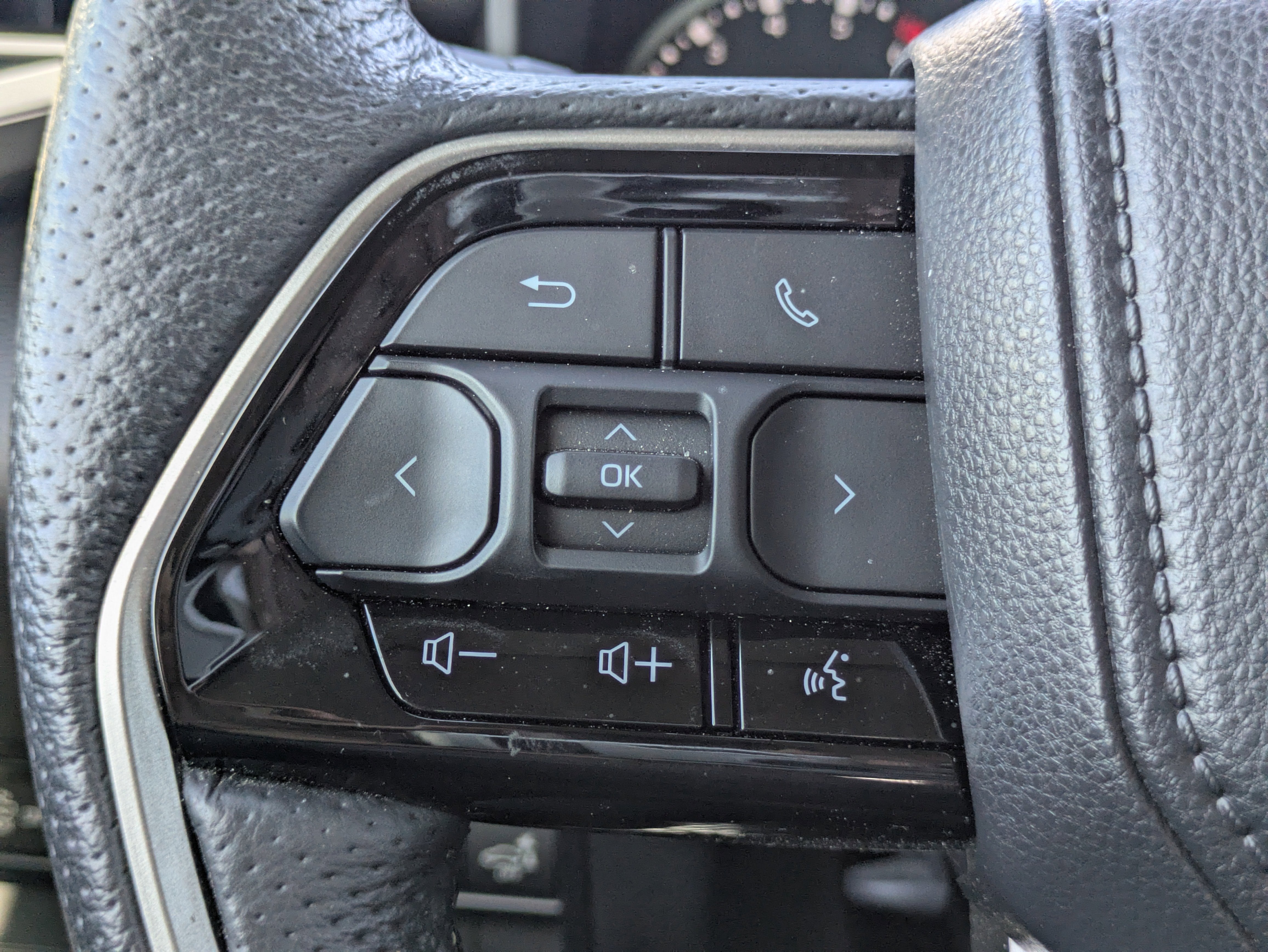 2023 Toyota Tundra 4WD SR5