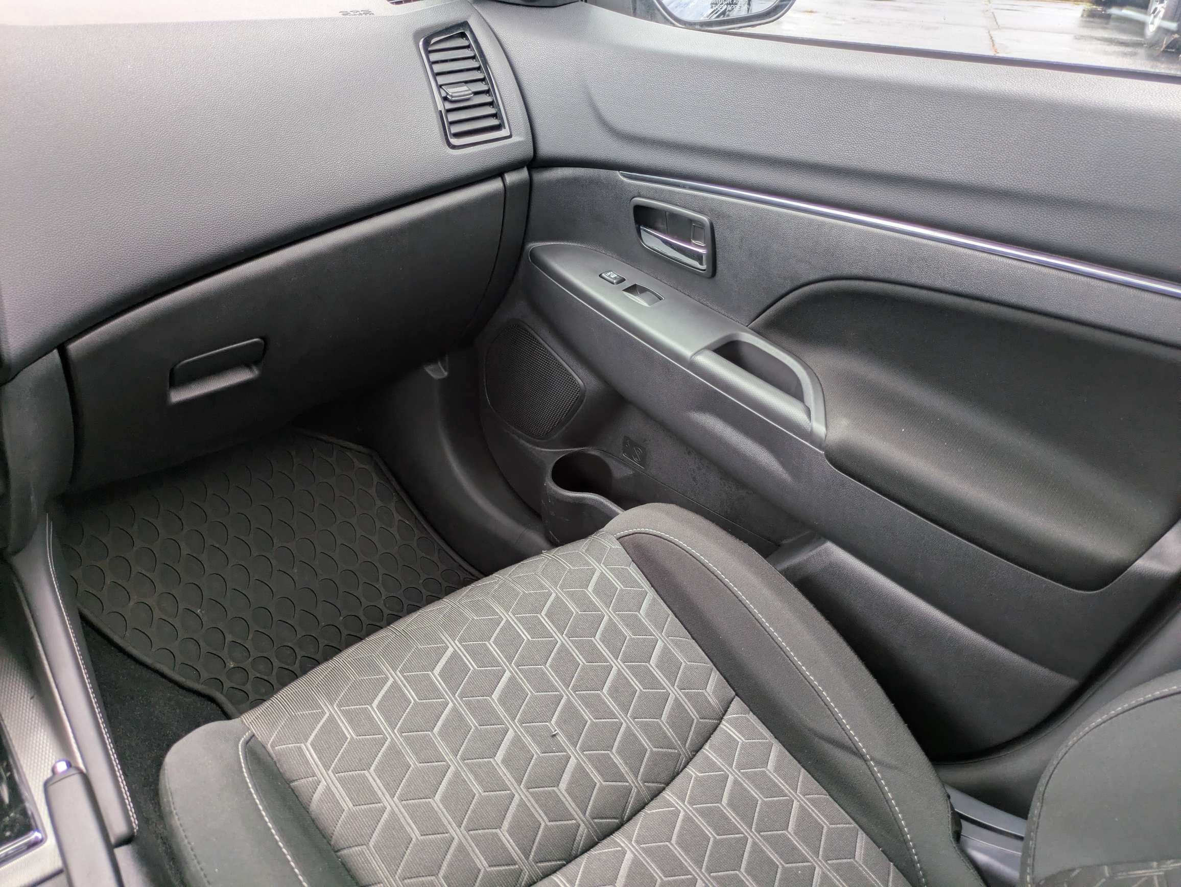 2026 Mitsubishi Outlander Sport S