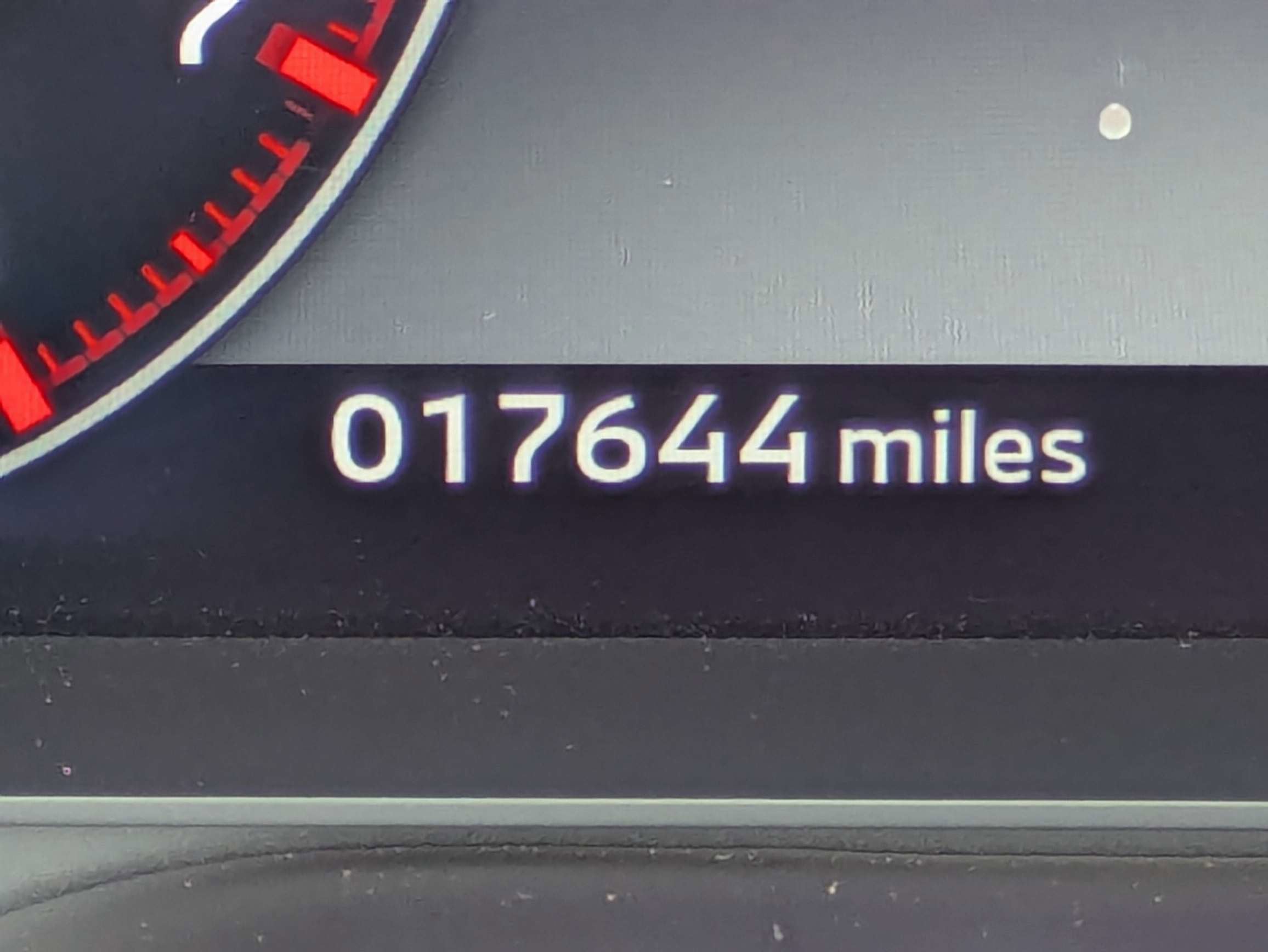 2024 Mitsubishi Outlander Base