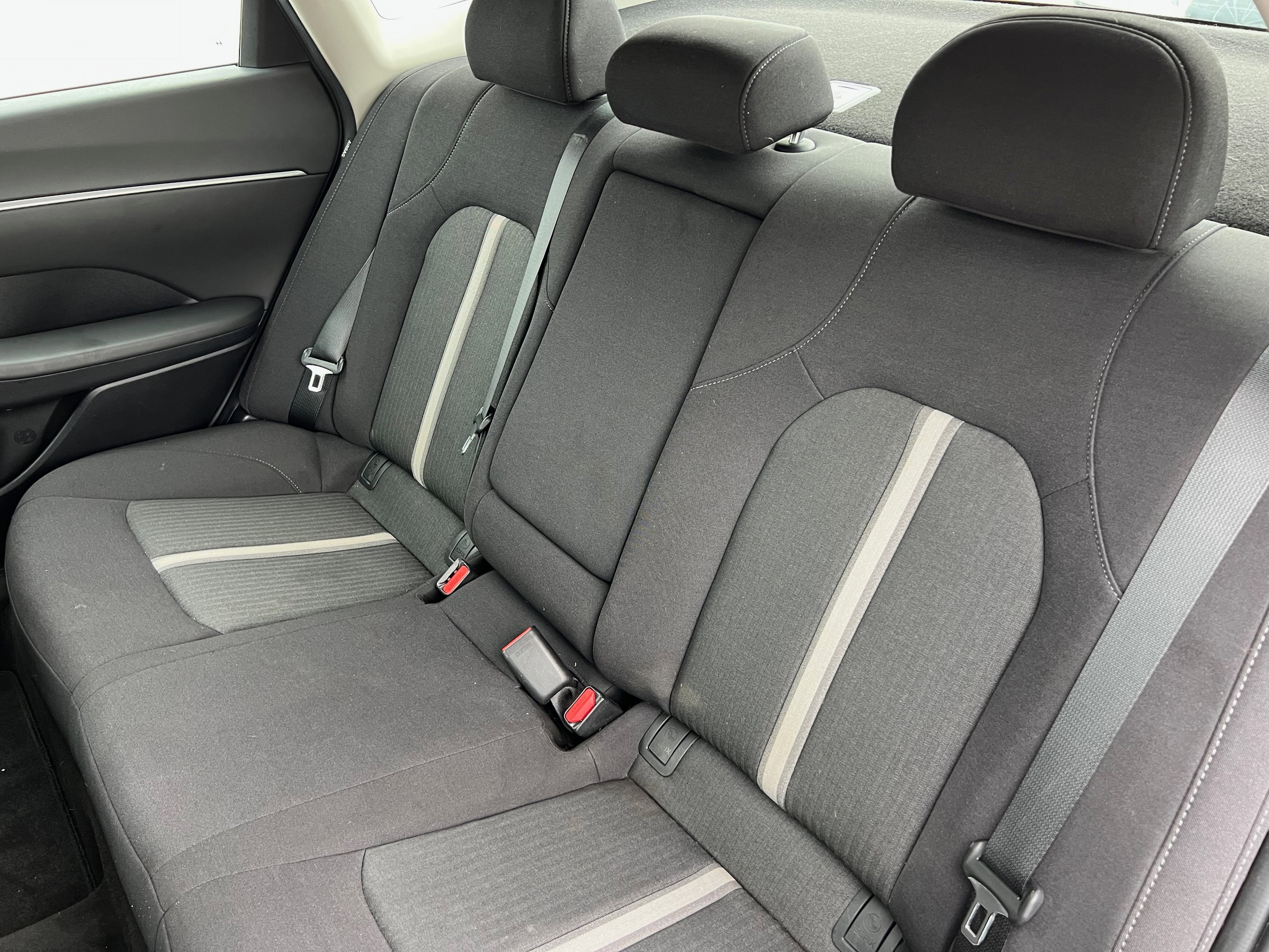 2022 Hyundai SONATA SEL