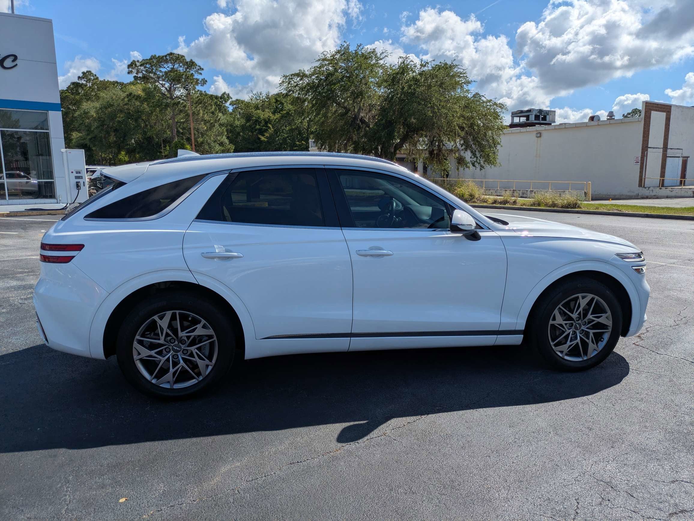 2023 Genesis GV70 2.5T