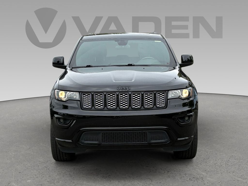 2021 Jeep Grand Cherokee Laredo X 4x4