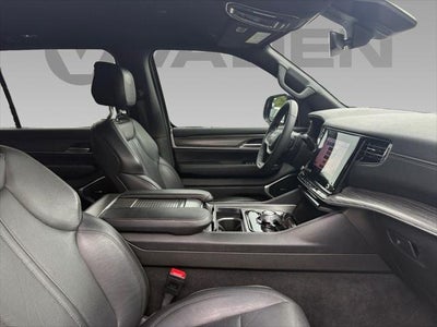 2023 Jeep Wagoneer Series II 4x2