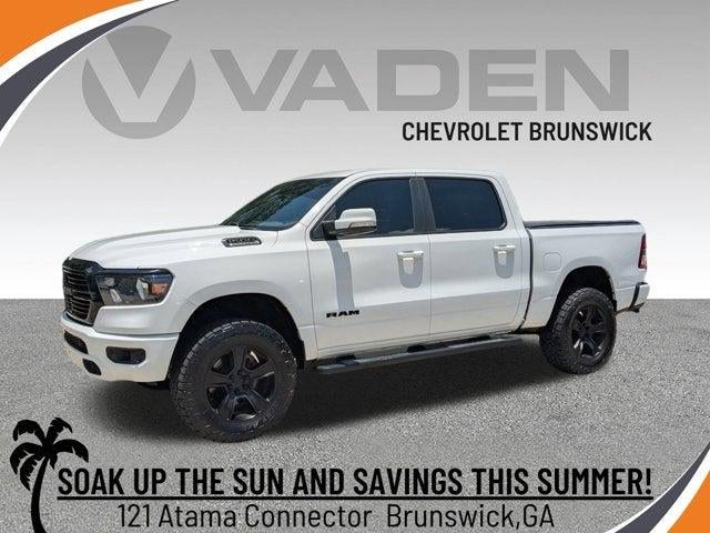 2020 RAM 1500 Big Horn Crew Cab 4x4 5'7' Box