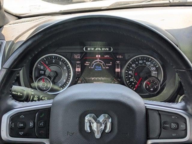 2020 RAM 1500 Big Horn Crew Cab 4x4 5'7' Box