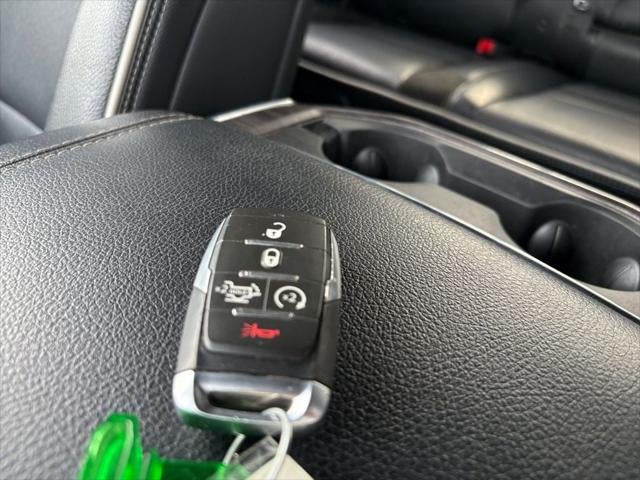 2025 RAM 1500 Laramie Crew Cab 4x4 5'7' Box