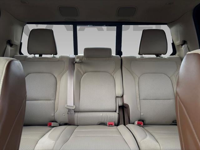 2019 RAM 1500 Laramie Crew Cab 4x4 5'7' Box