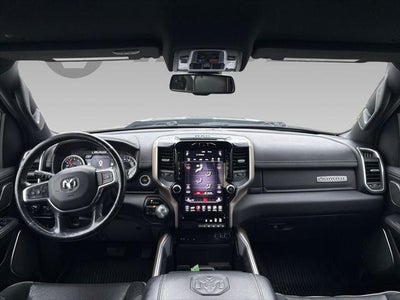 2019 RAM 1500 Laramie Crew Cab 4x4 5'7' Box