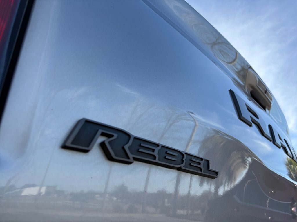 2020 RAM 1500 Rebel Crew Cab 4x4 5'7' Box