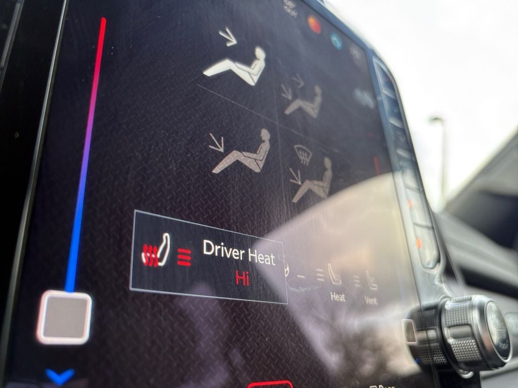 2022 RAM 1500 Rebel Crew Cab 4x4 5'7' Box