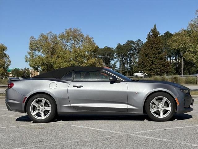 2020 Chevrolet Camaro RWD Convertible 1LT