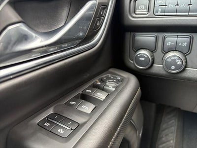 2023 Chevrolet Suburban 2WD Premier