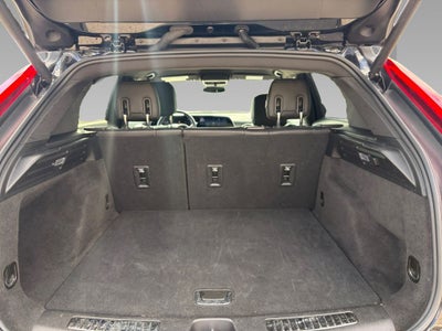 2024 Cadillac XT4 AWD Premium Luxury