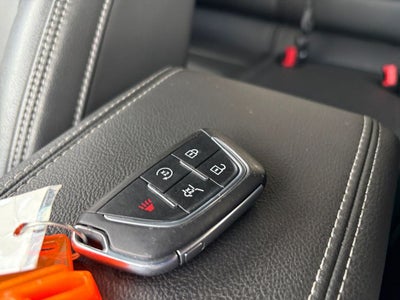 2024 Cadillac XT4 AWD Premium Luxury