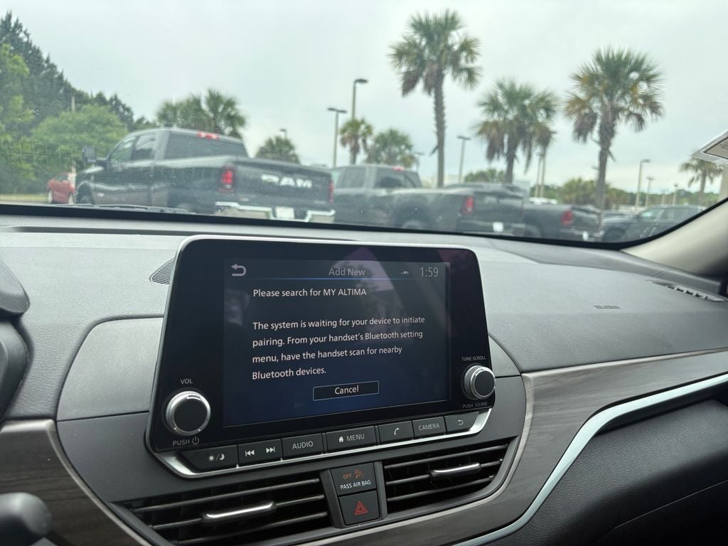 2025 Nissan Altima SV FWD